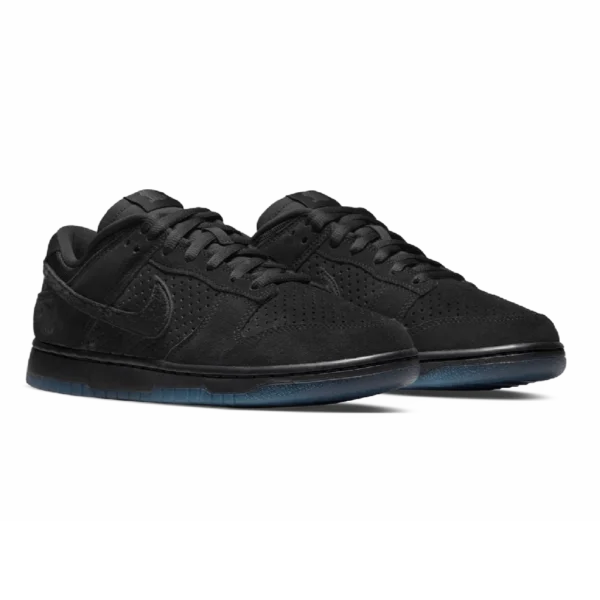 ⁦Nike Dunk Low x Undefeated “Dunk vs AF1”⁩ – תמונה ⁦2⁩