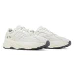 ⁦Adidas Yeezy Boost 700 Analog⁩ – תמונה ⁦2⁩