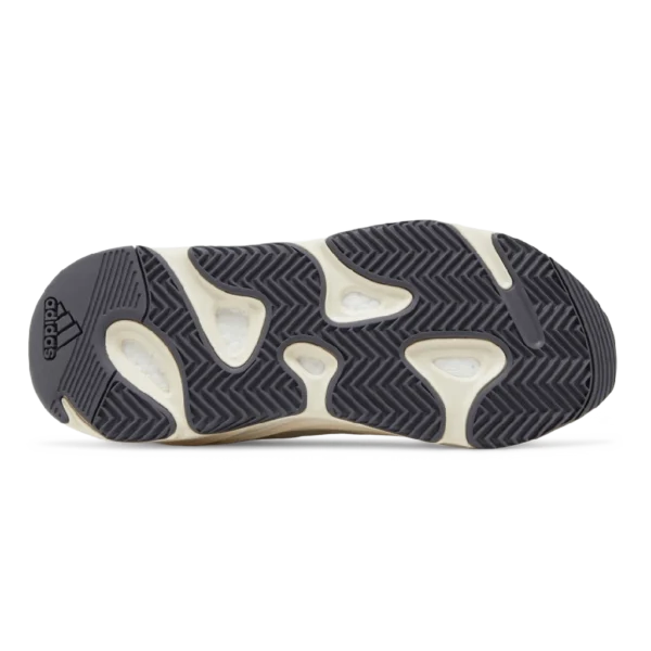 ⁦Adidas Yeezy Boost 700 Analog⁩ – תמונה ⁦4⁩