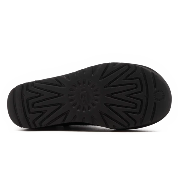 ⁦UGG Classic Ultra Mini Platform Black⁩ – תמונה ⁦5⁩