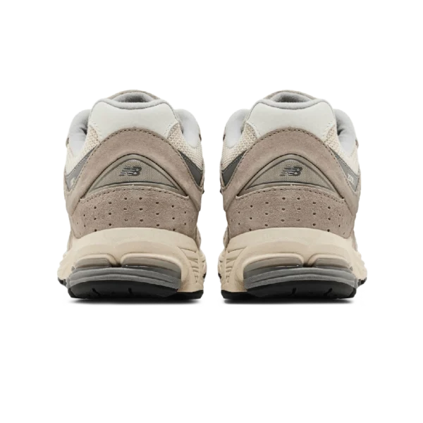 ⁦New Balance 2002R Arid Stone Linen⁩ – תמונה ⁦3⁩