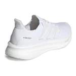 ⁦Adidas Ultraboost 5 Triple White⁩ – תמונה ⁦3⁩