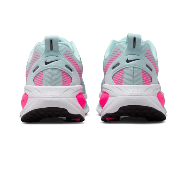 ⁦Nike Vomero 18 Glacier Blue Hyper Pink⁩ – תמונה ⁦3⁩