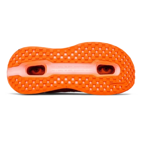 ⁦Nike Vomero Premium x Melitta Baumeister Total Orange Black⁩ – תמונה ⁦4⁩